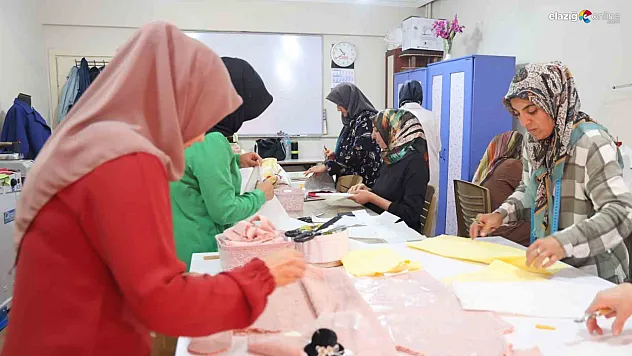 Giyim ve Üretim Teknolojisi Kursu Elazığ'da Kadınlara Yeni Fırsatlar Sunuyor!