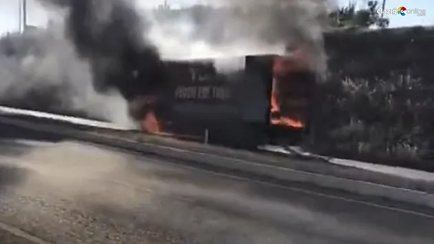 Alev alev yanan kamyon kameralara böyle yansıdı!