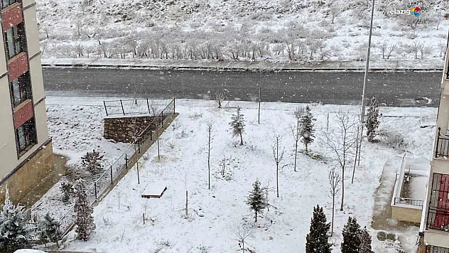 Meteoroloji uyarmıştı, bereket geldi: Elazığ'da kar yağışı etkisini artırıyor