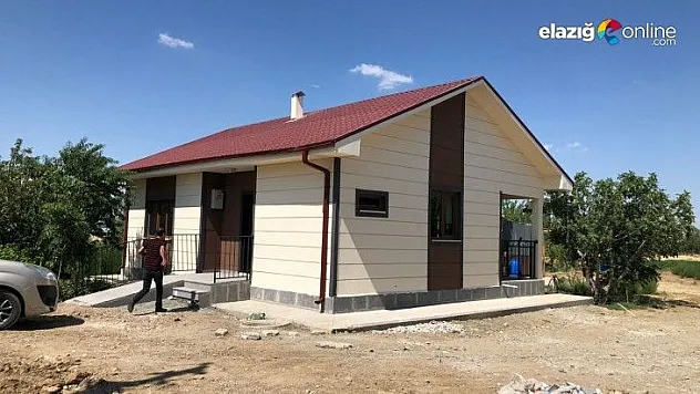 Köy konutlarının teslimi sürüyor