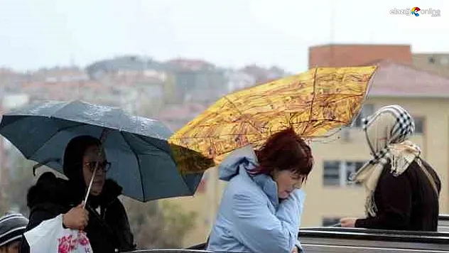 Elazığ'da Kuvvetli Rüzgar ve Fırtına: Meteoroloji Uyarıyor, Tedbirli Olun!