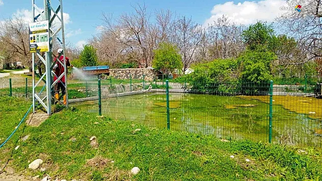 Elazığ İl Özel İdaresi'nden Haşerelere Geçit Yok: 30'dan Fazla Köyde İlaçlama!