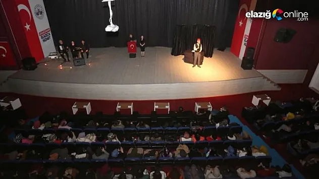 Mehmet Akif Ersoy Elazığ'da unutulmadı