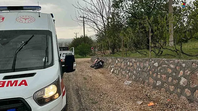 Elazığ-Keban Yolunda Motosiklet Kazası: Kaygan Zemin Facia Getirdi!