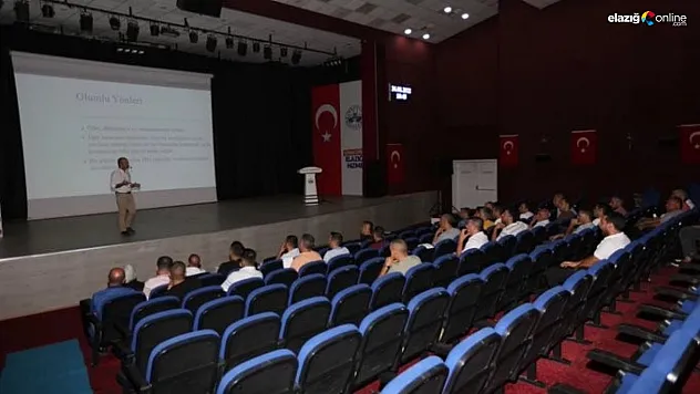 Elazığ Belediyesi otobüs şoförleri eğitimde! Konu öfke kontrolü ve halkla ilişkiler