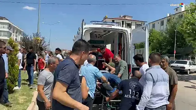 Yaşanan kazada motosiklet sürücüsü ağır yaralandı