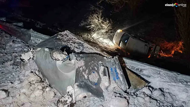 Elazığ'da Şarampole Uçan Araçtan Acı Haber! Sürücü Hayatını Kaybetti!