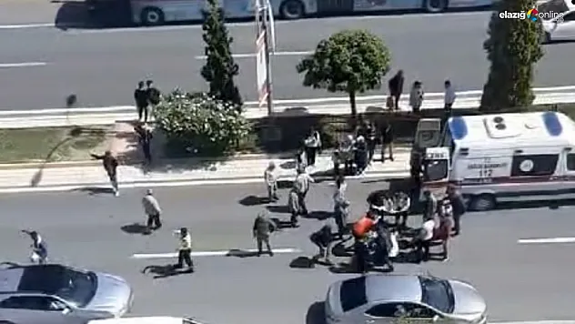 Otomobilin çarptığı kadın yaralandı