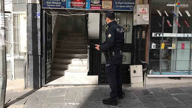 Pompalı tüfekle husumetlisinin iş yerini bastı!