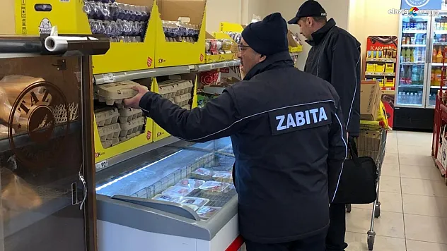 Elazığ zabıtası Ramazan mesaisinde: Marketlere sıkı denetim