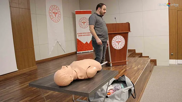 Fethi Sekin Şehir Hastanesi'nde Eğitimler Aralıksız Devam Ediyor!