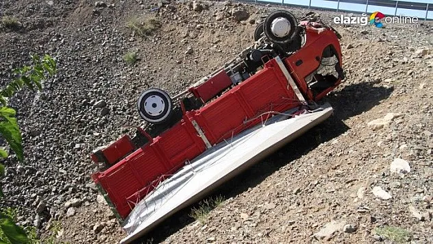 Kamyonet Şarampole Uçtu!