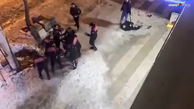 Elazığ'da grupların tartışması kanlı bitti