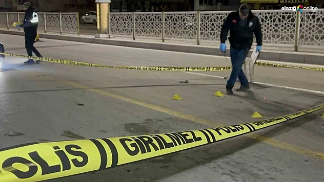 Kıraathane önünde silahlı saldırı! 2 yaralı