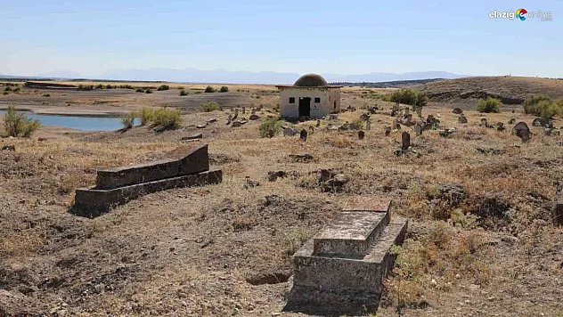 Tarihi Selçuklu ve Osmanlı mezarlıkları yeniden gün yüzüne çıktı