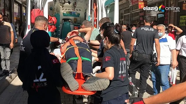 2 grup arasında çıkan taşlı sopalı kavga