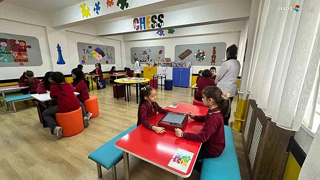 Elazığ'da Çocuklara Zihinsel Gelişim Fırsatı: Akıl ve Zeka Oyunları Sınıfı Açıldı!