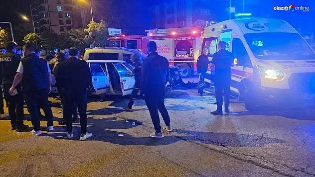 Elazığ'da Gece Yarısı Korkutan Kaza: 3 Kişi Yaralandı!