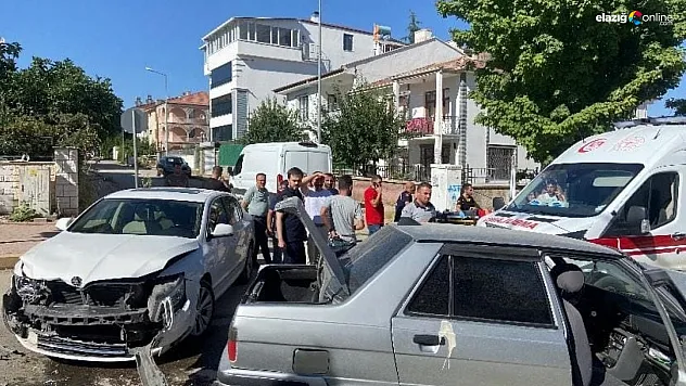 Elazığ Cumhuriyet Mahallesi'nde Meydana Gelen Kaza Korkuttu!