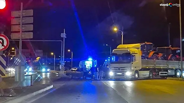 Elazığ'da Kırmızı Işık İhlali Kazaya Yol Açtı: 3 Kişi Yaralandı