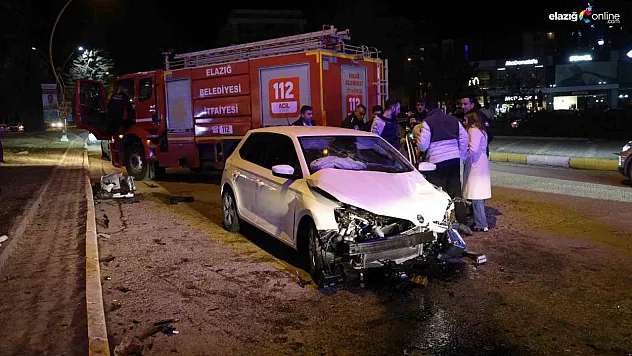 Elazığ Trafik Kazası! Skoda ve Togg Çarpıştı! 5 Kişi Yaralandı