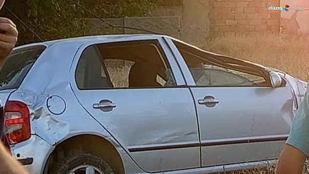 Elazığ'da Otomobil Kaldırıma Çarptı, Takla Attı: 5 Kişi Yaralandı!