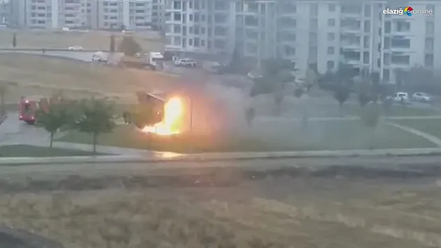 Elazığ'da korkutan trafo yangını!