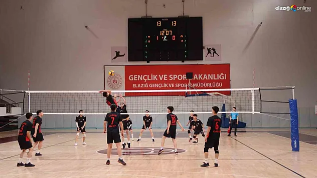 Elazığ'da Okul Sporları Heyecanı: Dereceye Girenler Ödüllerini Aldı!