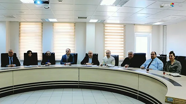 Elazığ'da Sağlık Yatırımları Hız Kazanıyor: İl Sağlık Müdürlüğü 2025 Planlarını Açıkladı!