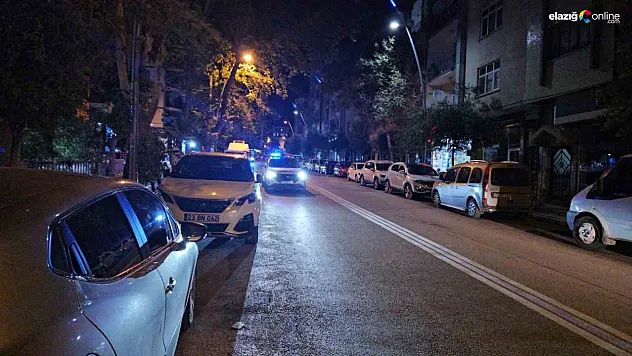 Şehit İlhanlar Caddesi'nde Neler Oluyor! Yarım Saatte İkinci Bıçaklı Kavga!