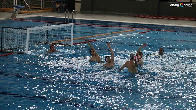 Sutopu 1. Ligi Elazığ'da Yapıldı: Elazığ Gençlik Spor Kulübü 4. Sırada Tamamladı!