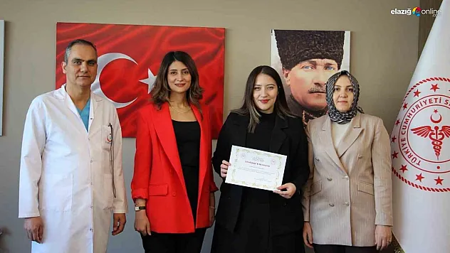 Elazığ'da Sağlıkta Gurur Anı! Fethi Sekin Şehir Hastanesi İlk Uzman Mezununu Verdi!