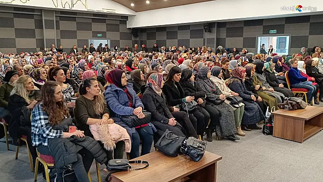 Elazığ Halk Eğitimi Merkezi usta öğreticileriyle toplantıda buluştu