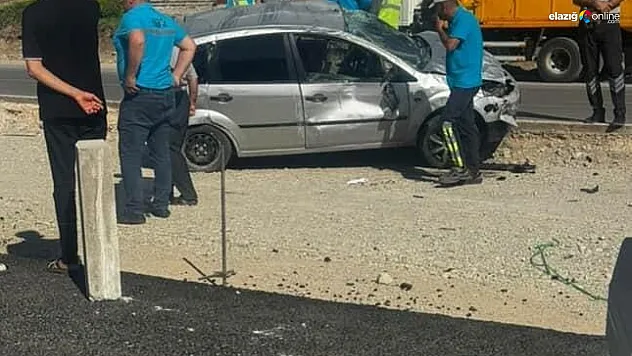 Elazığ'da Korkutan Anlar: Kontrolden Çıkan Otomobil Takla Attı!