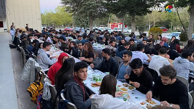 Elazığ Ülkü Ocaklarından iftar programı