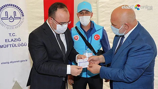 Elazığ Valisi Yırık, kurban bağışında bulundu