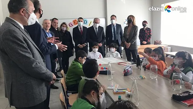 ÇABA İlkokulu'nun açılışı düzenlenen programla gerçekleşti