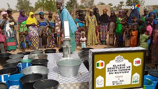 Elazığlı şehitler adına Mali'de su kuyusu açıldı