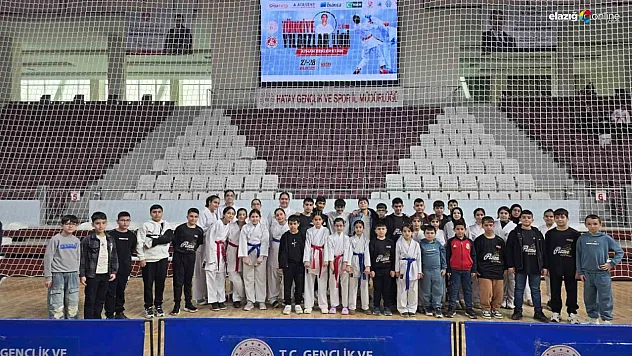 Hatay'da 'Gakgo' rüzgarı: Elazığlı karateciler 45 madalya ile döndü!