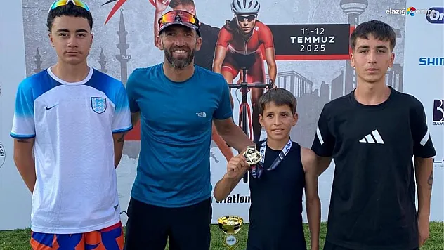 Ankara Duatlonu'nda Elazığ Rüzgârı: İki Türkiye Şampiyonluğu!