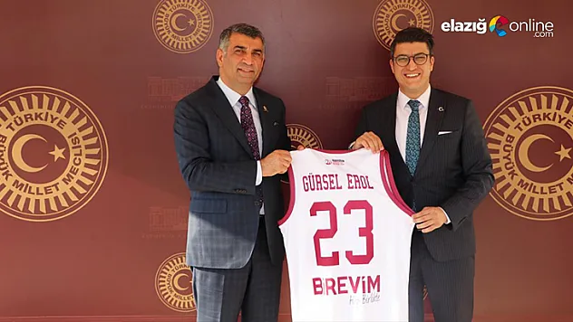 Elazığlı Vekillerden Kadın Basketboluna Tam Destek