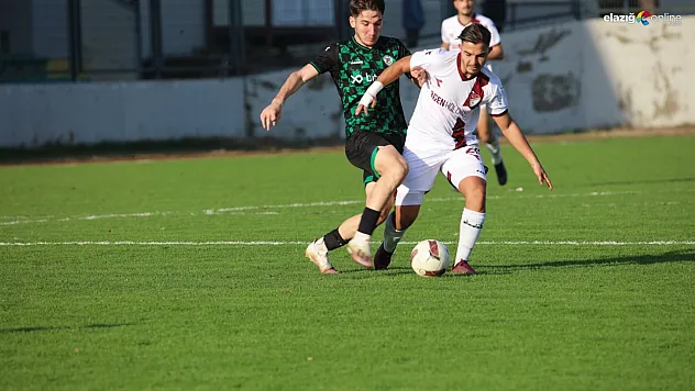 Elazığspor 1 puanı son dakikada kaptı!