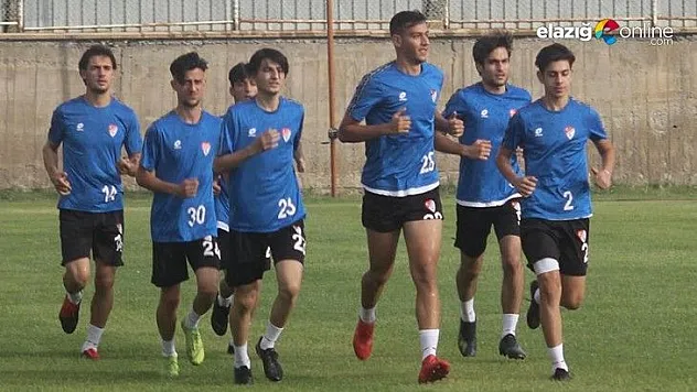 Elazığspor, Bergama Belediyespor hazırlıklarına başladı