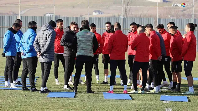 Elazığspor'da izin bitiyor!