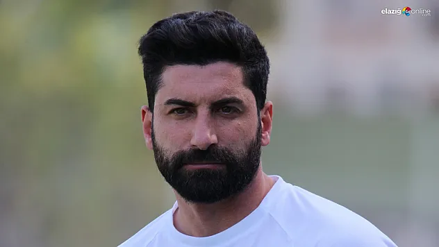 Elazığspor'da eldivenler değişiyor: Muammer Yıldırım dönemi resmen kapandı