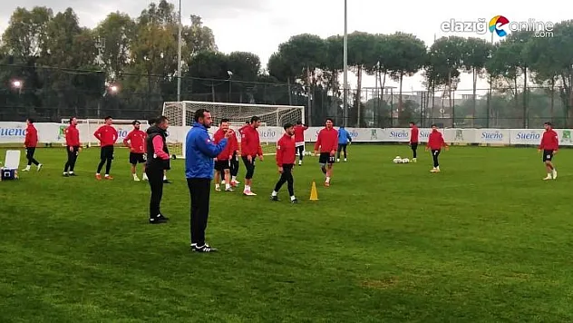 Elazığspor devre arası hazırlıklarına Antalya'da devam ediyor