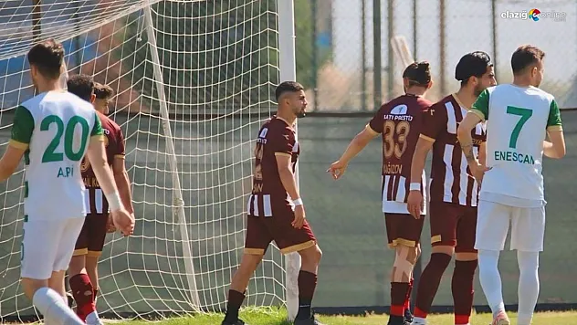 Elazığspor fırsat tepti!