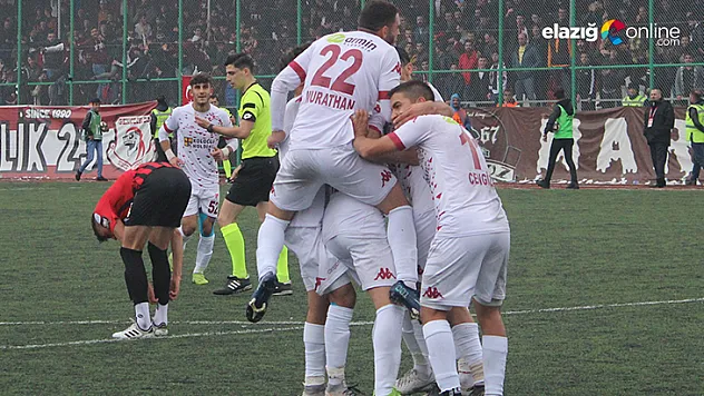 Elazığspor, sentetik sahaya dönüyor