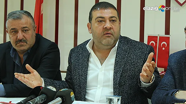 Elazığsporlu taraftarlardan yönetime tepki!