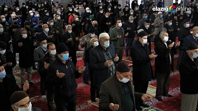 Eller semaya açıldı 'Yağmur Duası' yapıldı